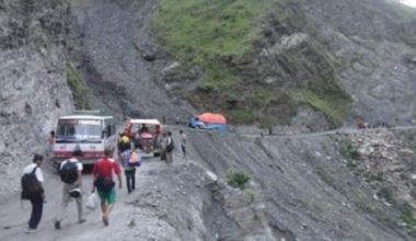 अवरुद्ध कुलेखानी सडक सञ्चालनमा