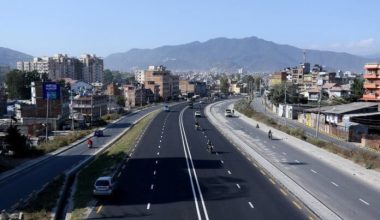 अत्यावश्यक बाहेक घर बाहिर ननिस्कन सरकारको आग्रह