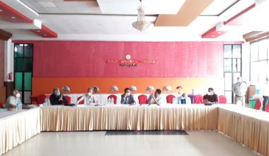 प्रकाशशरण महतको टोली  र वैदेशिक रोजगार व्यवसायी बिच छलफल हुँदै