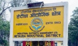 उद्योग खुलेः अर्धक्षमता मात्र, ९० प्रतिशत मजदुर हेटाैंडा बाहिरका