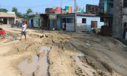 वर्षाका कारण चक्रपथ सडकको याे अवस्था