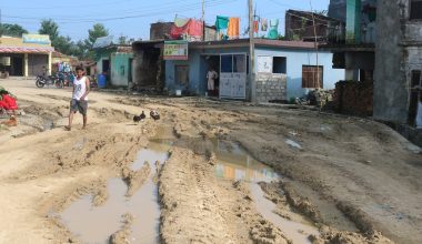 वर्षाका कारण चक्रपथ सडकको याे अवस्था