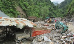 बाढीले पु-याएकाे क्षति