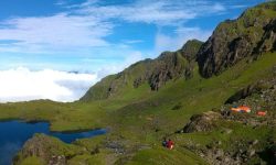 गोसाइँकुण्ड पदमार्गका होटल सञ्चालनमा