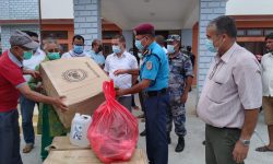 रौतहटको गौरमा स्वास्थ्य सामाग्री वितरण