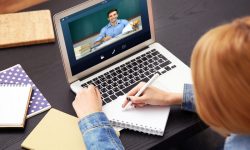 चिसोका कारण किर्गिजस्तानका विद्यालयमा अनलाइन पढाइ