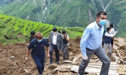 उद्धारकाे लागि सभामुख सापकोटाकाे टोली लिदीकाे पहिरोमा