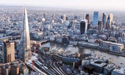 बेलायतको अर्थतन्त्र २० प्रतिशतले खुम्चियो