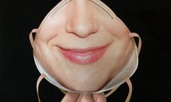 With this mask, you can show your lovely face