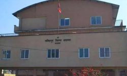 कोरोना संक्रमण बढेसँगै ललितपुर जिल्ला अदालतले गर्याे सेवा कटौती