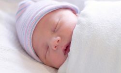 लकडाउनमा छोरा जन्मिएपछि छोराको नाम लकडाउन राखियो