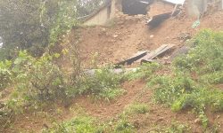 पहिरोले घर पुरिँदा तीन वर्षीया बालिकाको मृत्यु