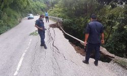लमही–घोराही सडकखण्ड अन्तर्गत भासिएकाे सडक