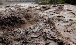 कपिलवस्तुमा खोलाले बगाएको जीप फेला, बेपत्ताको खोजी जारी