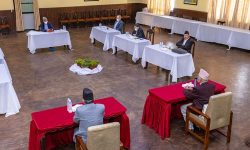 नेकपा सचिवालय बैठक बस्दै : बैठक राष्ट्रिय सभामा कसलाई लिने भन्ने विषयमा केन्द्रीत