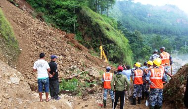 बागलुङ पहिरो {अपडेट}: तीनजनाको शव गुल्मीमा फेला
