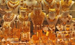 सुनको मूल्य प्रतितोला ३ सय रुपियाँ घट्यो