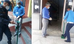 कोरोना संक्रमण न्यूनीकरण गर्ने सामान सुरक्षाकर्मीलाई वितरण