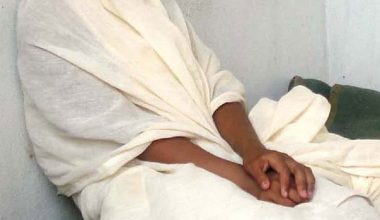 आइसोलेसनमा रहेका छोराले बाबुको काजक्रिया गर्न पाएनन्