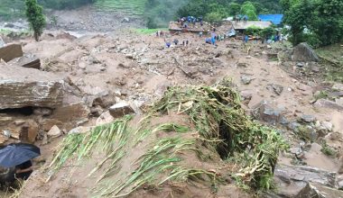 सिन्धुपाल्चोकमा पुनः बाढी तथा बहिरो : करिब १८ घर बगे