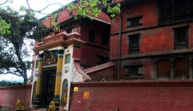 गुह्येश्वरी मन्दिरमा १७३.५ तोला सुन अनियमितता