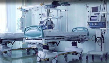 जिल्ला अस्पताल उदयपुरमा विशेषज्ञ चिकित्सक नहुँदा सघन उपचार कक्ष ठप्प