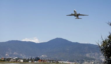 यात्रु बढेपछि भरतपुरमा दैनिक पाँच उडान