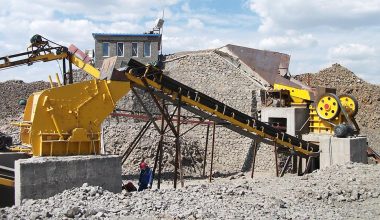 साराङघाटको क्रसर उद्योग बन्द गर्न निर्देशन