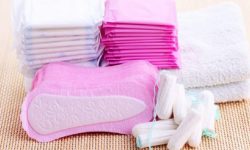 हुम्लाका महिलालाई निःशुल्क सेनेटरी प्याड सहयोग