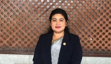 संसदीय दलकी सचेतक शान्ता चौधरी आईसीयुमा भर्ना