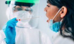 कोरोना परीक्षणमा बढी शुल्क लिने दुई अस्पताललाई मुद्दा