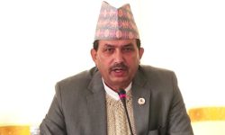 एमाले नेता ढकालले भने- राजनीति दुई ध्रुवमा विभाजन