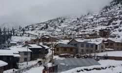 मनाङमा चिसो बढेपछि सतर्कता अपनाउन प्रशासनको आग्रह