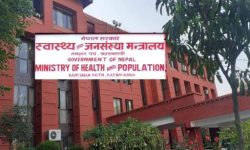 कोरोना रोकथामबारे बुझ्न मन्त्रालयको टोली भक्तपुरमा