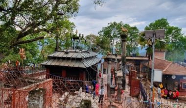 दोलखाको प्रसिद्ध भीमेश्वर मन्दिरको शिलामा फेरि आयो पसिना