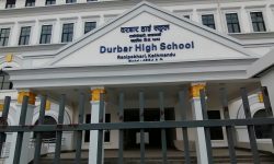 जोन्टा क्लब काठमाडौंद्धारा दरबार स्कूललाई मोबाइल तथा ल्यापटप बितरण