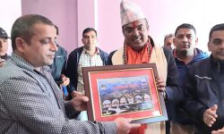 उद्योगपति खुमा अर्यालले स्याङजाको चापाकोटवासीलाई स्वरोजगार बनाउने