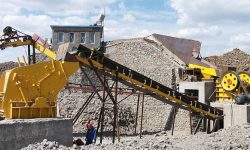 क्रसर उद्योगीसामु सरकार लाचार