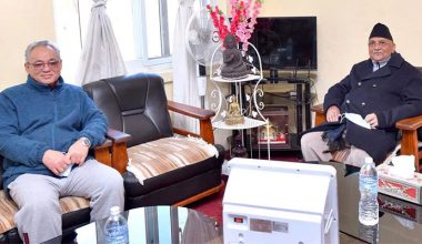 बालुवाटारमा प्रधानमन्त्री र बादलबीच एक घन्टा छलफल