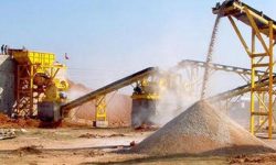 रोक्न सकिएला त क्रसरको दोहन !