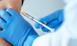 हुम्लामा आज बालबालिकालाई कोभिड-१९ विरुद्धको खोप लगाइँदै