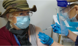 बेलायतमा करिब साढे १ लाखले लगाए कोरोना विरुद्धको खोप