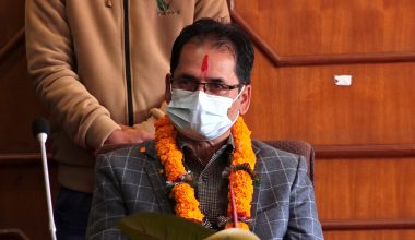 मन्त्रालयका कर्मचारीसँग समन्वय गरेर अघि बढ्छु : खानेपानी मन्त्री