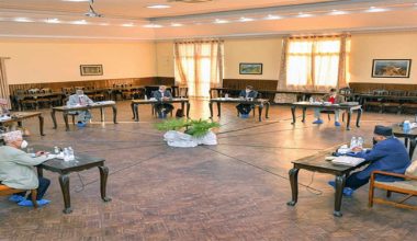 नेकपा सचिवालय बैठक सुरु, ओली समेत सहभागी