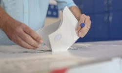 रोमानीयामा आइतबार संसदीय निर्वाचन