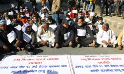 राज्य कोषबाट भुक्तानी पाए घर फर्किन्छौं : उखु किसान