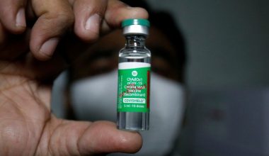 कोरोना खोप आज नेपाल भित्र्याइँदै