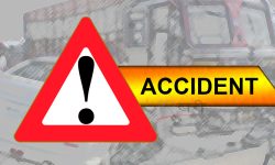 भारतमा बस र ट्रक आपसमा ठोक्किदा ११ जनाको मृत्यु, ७ जना घाइते