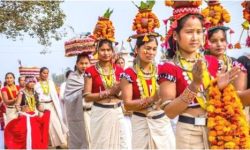 धुमधामका साथ माघी पर्व मनाउँदै थारू समुदाय