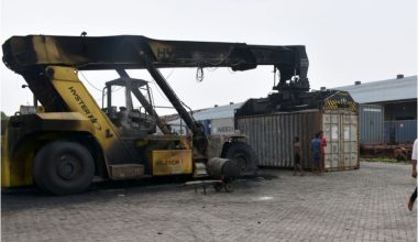 वीरगञ्ज सुक्खा बन्दरगाहमा ढुवानी व्यवसायीको अघोषित सिन्डिकेट